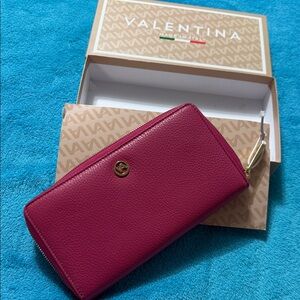 Valentina leather wallet new in box